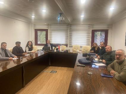 Sürmene Deniz Bilimleri Fakültesi Kalite Komisyonu ile BİDR Yazımı Kapsamında Bilgilendirme Toplantısı Yapıldı