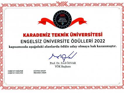 KTÜ 2022 Yılı Engelsiz Üniversite Ödülleri'nde İki Turuncu Bayrak ile Ödüllendirildi