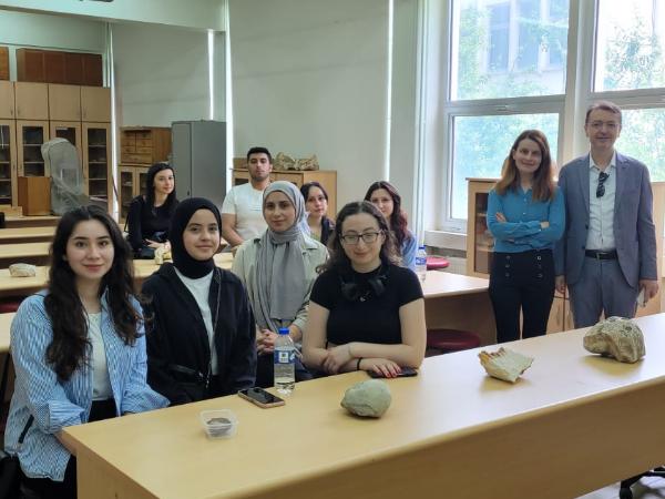 Prof. Dr. Hüseyin İnceer ve Öğrencilerinin Bölümümüz Ziyareti