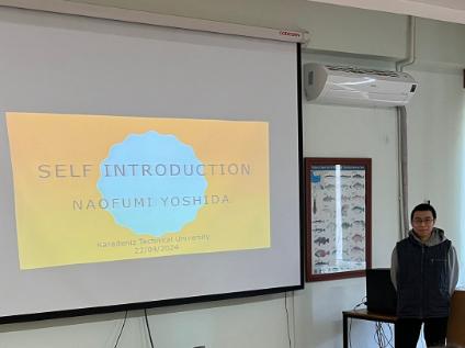 International Research Student Naofumi YOSHIDA made a presentation about the introduction of the University and his PhD thesis topic
