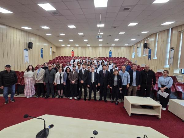 Moleküler Biyoloji ve Genetik Bölümü Beyaz Önlük Giyme Töreni Gerçekleştirildi
