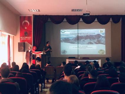 Öğretim Üyelerimizden Doç. Dr. Alptuğ SARI "Türkiye'nin Zengin Biyolojik Çeşitliliği" konulu konferansa konuşmacı olarak katılmıştır.