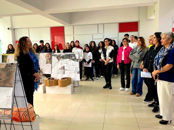 Kuş Evi Tasarımı Sergisi Açıldı
