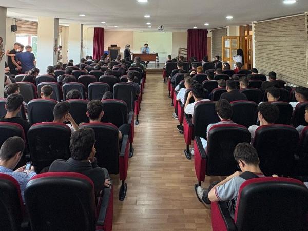 Meslek Yüksekokulumuz Tarafından Araklı Saffet Çebi Mesleki ve Teknik Anadolu Lİsesi'nde ''Kariyer Günleri'' Etkinliği Düzenlendi