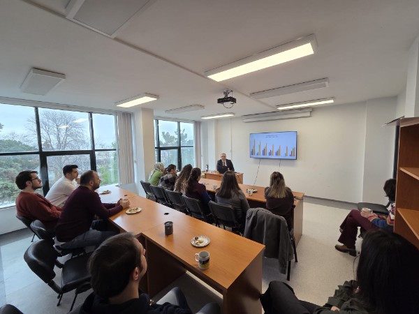 Kurumsal Gelişim ve Planlama Koordinatörlüğünden Kalite Komisyonuna Bilgilendirme Eğitimi