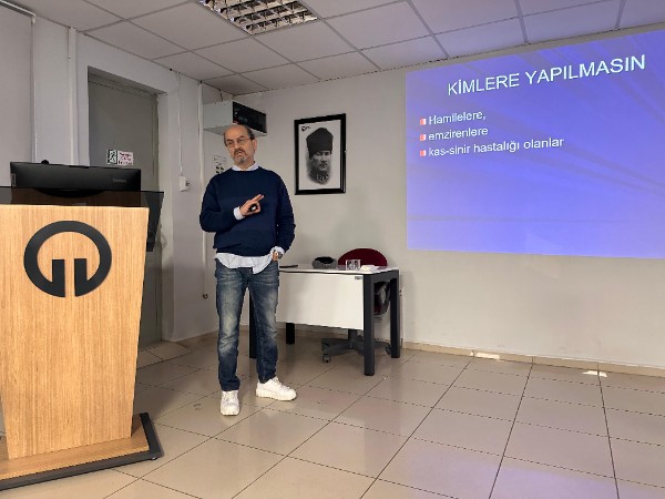 KTÜ'de "Diş Hekimliğinde Botoks Uygulamaları" Ele Alındı