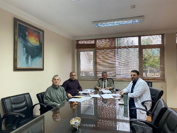 Bölümümüzde FEDEK Sürecine Stratejik Hazırlık: Çok Katmanlı İç Değerlendirme Toplantısı Gerçekleştirildi