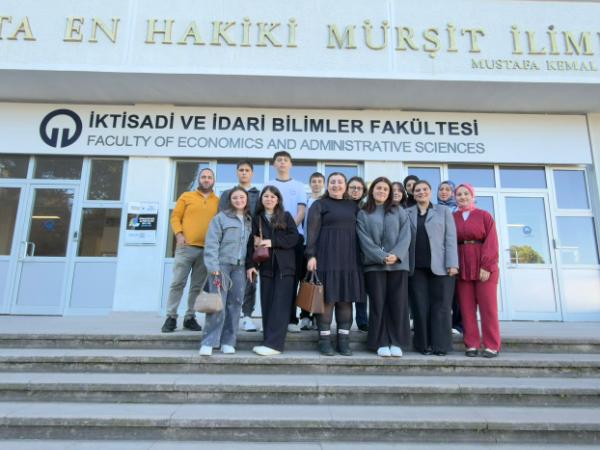 Düzköy Anadolu Lisesi Öğrencileri Fakültemizi Ziyaret Etti