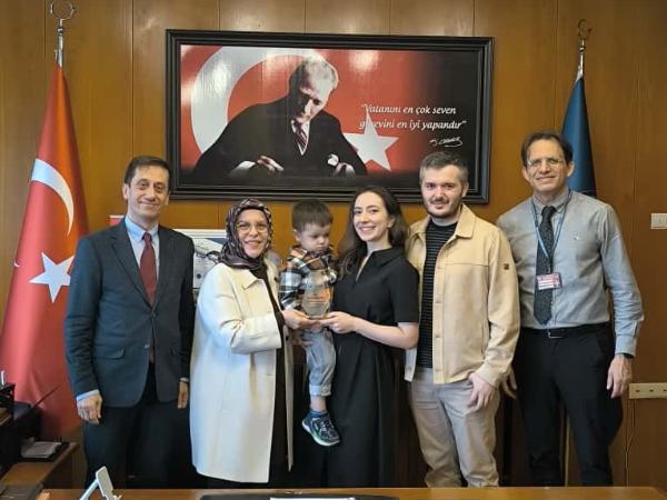 Uzman Doktorlarımıza Plaketleri Takdim Edildi