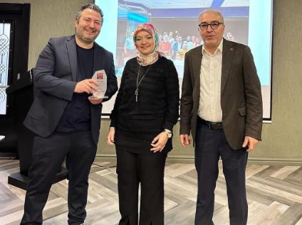 Rezorbe Kretlerde Eğimli İpmlantlar İle Farklı Tedavi Protokolleri