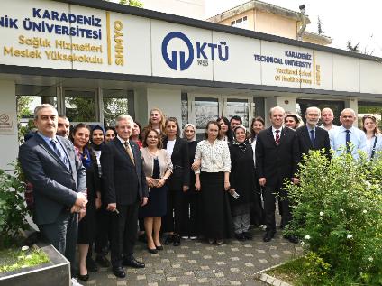 Okulumuzda "Araştırma Üniversitesi" Yol Haritası  toplantısı gerçekleştirildi. 