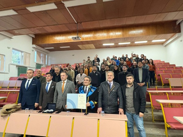 Makina Mühendisliği Bölümünde "Yapay Zekâ ve Etik" Konulu Seminer Gerçekleştirildi