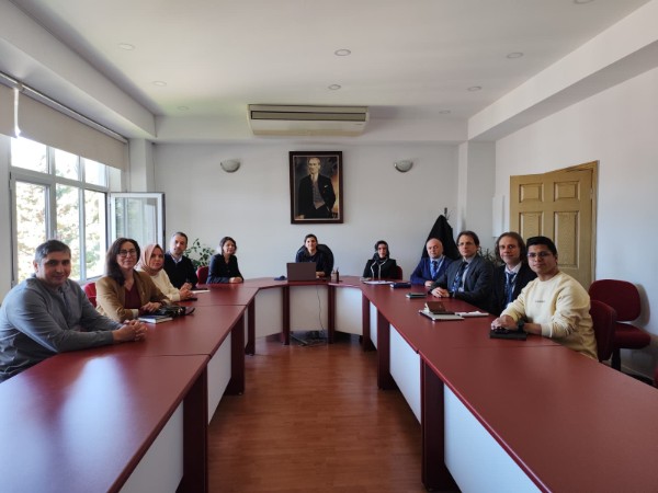 Fakültemiz Kalite Komisyonu 2026 Yılının İlk Toplantısını Gerçekleştirdi