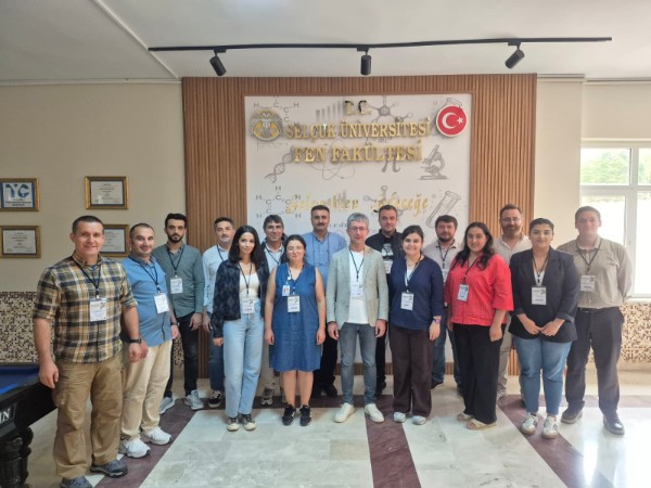 Prof. Dr. Yusuf Bektaş, Selçuk Üniversitesi'nde Düzenlenen Genomik Çalıştayı'na Katıldı