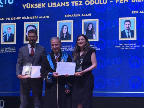 Öğretim Üyemizin Öğrencisine Lisansüstü Tez Ödülü