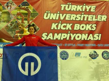 Asya Tonyalı Kick Boksta Şampiyon