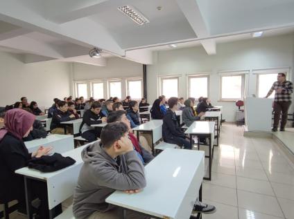Ortaokullardan Bölümümüze Ziyaret
