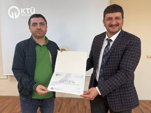 Akademisyenlerimize Teşekkür Belgesi Takdimi