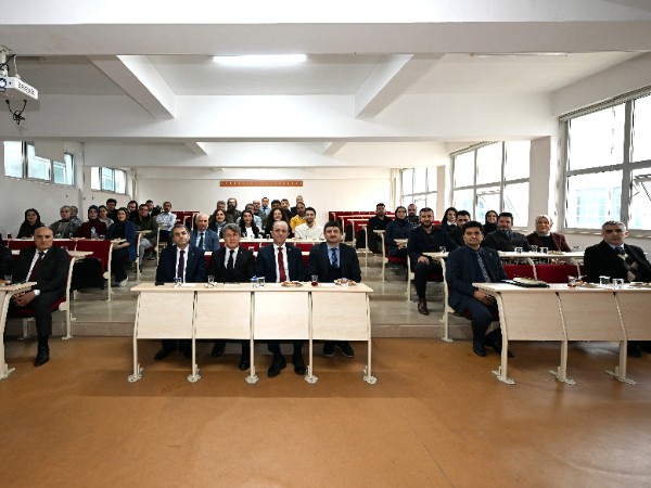 Bahar Dönemi Akademik Kurul Toplantısı Rektörümüz Sayın Prof. Dr. Hamdullah Çuvalcı'nın Katılımıyla Yapıldı