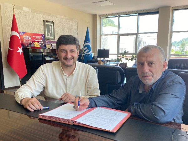 Of ŞAT Çok Programlı Anadolu Lisesi İle Sosyal ve Bilimsel İş Birliği Protokolü İmzalandı