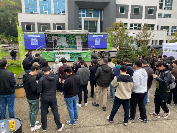 Çevre Tırı ile Yeşil Kampüs Festivali Fakültemizde Yapıldı