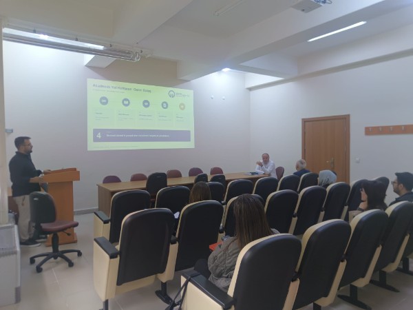 KTÜ Sağlık Yönetimi Tezli Yüksek Lisans Öğrencilerine Oryantasyon Programı