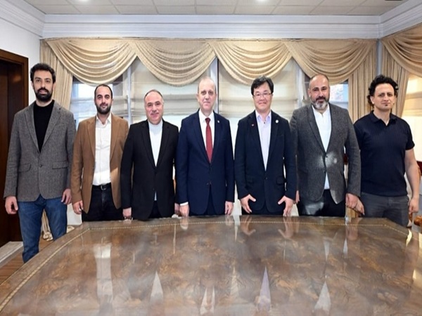 Üniversitemizden Uluslararası İmza