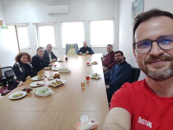 UZEM ve SEM Personeli Kahvaltı Programında Bir Araya Geldi