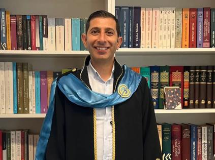 Bölümümüz Öğretim Elemanlarından Arş. Gör. Eyyüp YILMAZ Doktora Tezini Savundu.