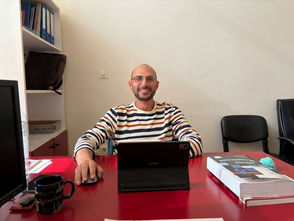 TUS Birincisi Arş. Gör. Dr. Ömer Fatih Yaşar Anabilim Dalımızda Asistanlığa Başladı