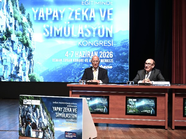 "Sağlık Profesyonellerinin Eğitiminde Yapay Zekâ ve Simülasyon" Kongresi Başladı
