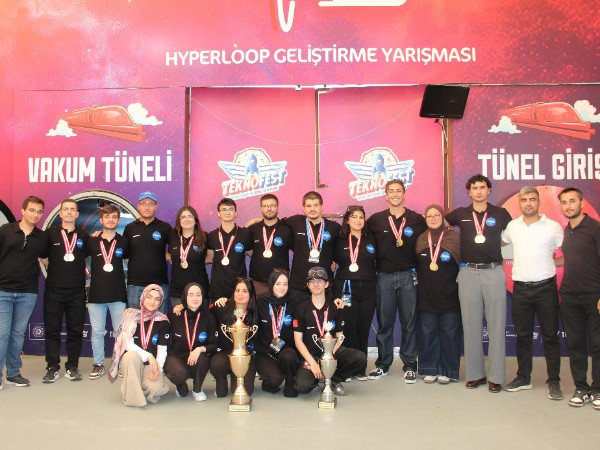 TEKNOFEST'te Fırtına Gibi Estik: 3. Kez Türkiye Şampiyonluğu ve Özgün Tasarım Ödülü!