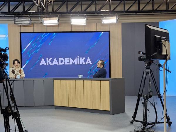 AKADEMİKA Yayını