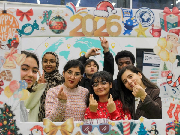 Uluslararası Öğrenci Kulübünden Yeni Yıla Merhaba