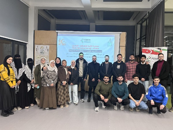 Filistinli Öğrenciler İftar Programı Düzenledi