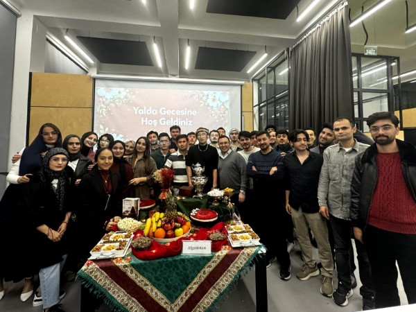 Uluslararası Öğrencilerden "Yalda Gecesi" Etkinliği