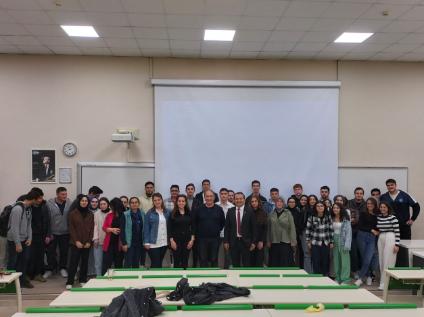KTÜ Orman Endüstri Mühendisliği Bölümü'nde ''Lisans Öğrencilerine Yönelik Bilgilendirme Semineri'' Düzenlendi