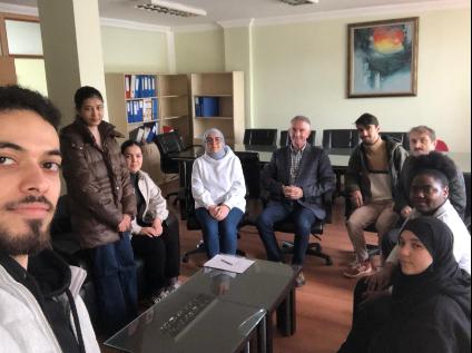 Bölümümüzde Yabancı Uyruklu Öğrencilerle Temsilci Seçimi ve Bilgilendirme Toplantısı Yapıldı