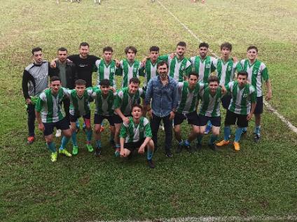The School of Foreign Languages football team won the match 9-0.