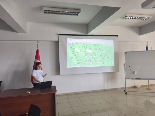 Aktöbe Üniversitesi Doktora Öğrencisi Aliya Zhumagulova Araştırma Sunumunu Gerçekleştirdi