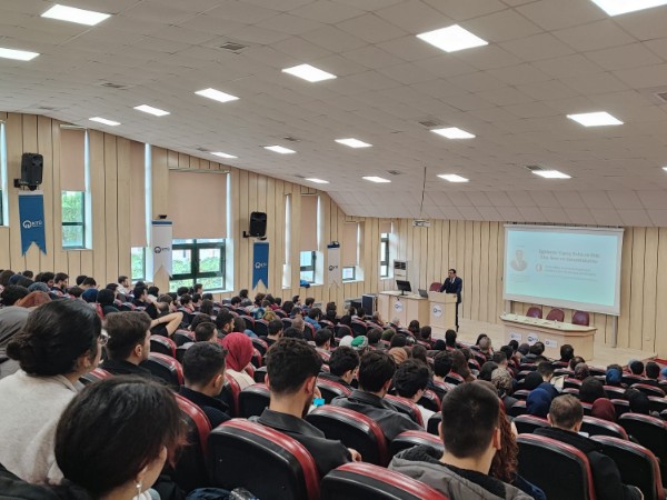 Yapay Zekâ ve Gelecek Etkinliği Gerçekleştirildi