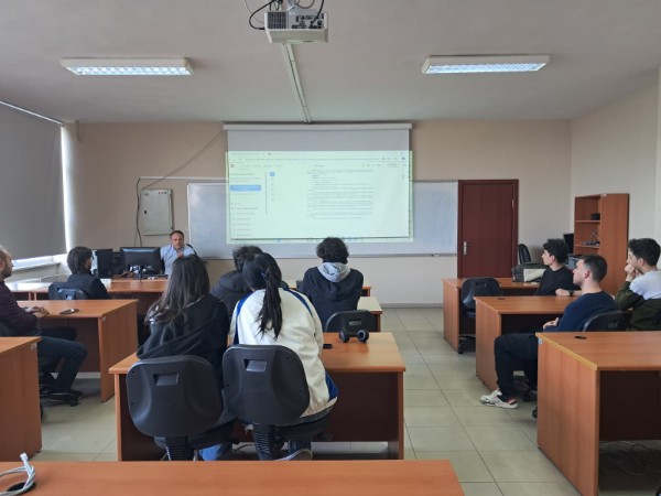 Bölümümüzde Staj Süreci Hakkında Bilgilendirme Toplantısı Düzenlendi